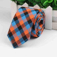 Load image into Gallery viewer, Tartan Bowknots