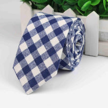 Load image into Gallery viewer, Tartan Bowknots
