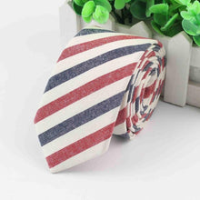 Load image into Gallery viewer, Classic Plaid Necktie