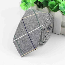 Load image into Gallery viewer, Classic Plaid Necktie
