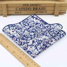 Load image into Gallery viewer, Rose Paisley