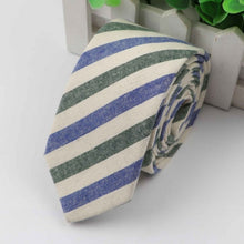 Load image into Gallery viewer, Classic Plaid Necktie